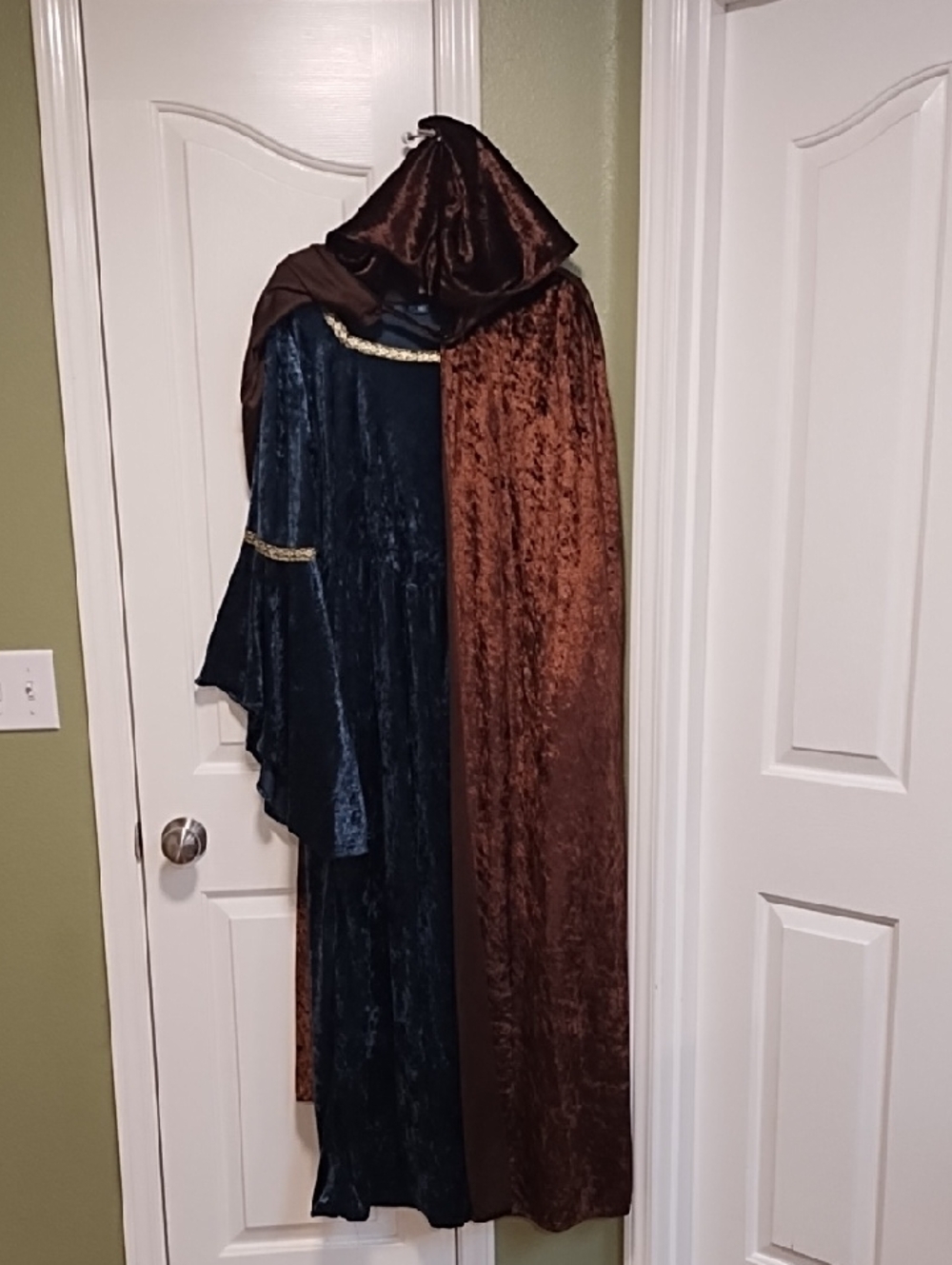 Women's Hooded Medieval Cloak Costume - Brown and Dark Green With Gold Trim